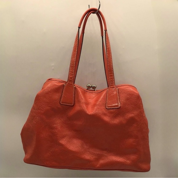 Coach Signature Patent ~STUNNING Salmon COLOR~Kisslock Purse Handbag F15658 - Picture 14 of 14